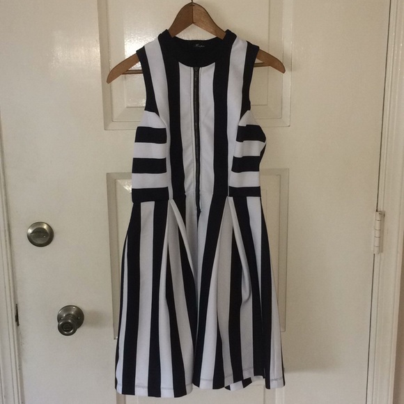 Monteau Dresses & Skirts - Stripped zipper down Mini Dress
